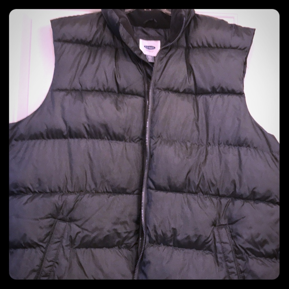 Grey puffer vest
